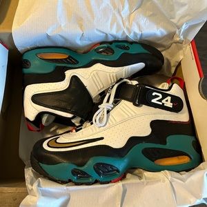 Air Griffey Max 1 New in Box size 9.5